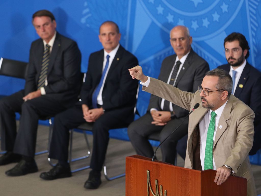 Bolsonaro promove retrocesso de 40 anos na educação infantil