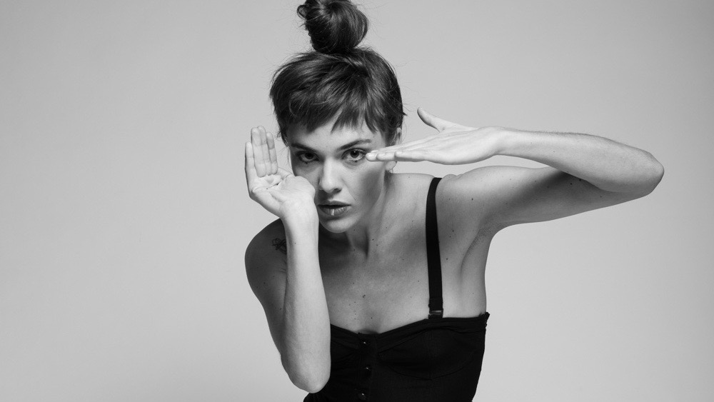 Camille Bertault, nome badalado do jazz, canta no Canal da Música