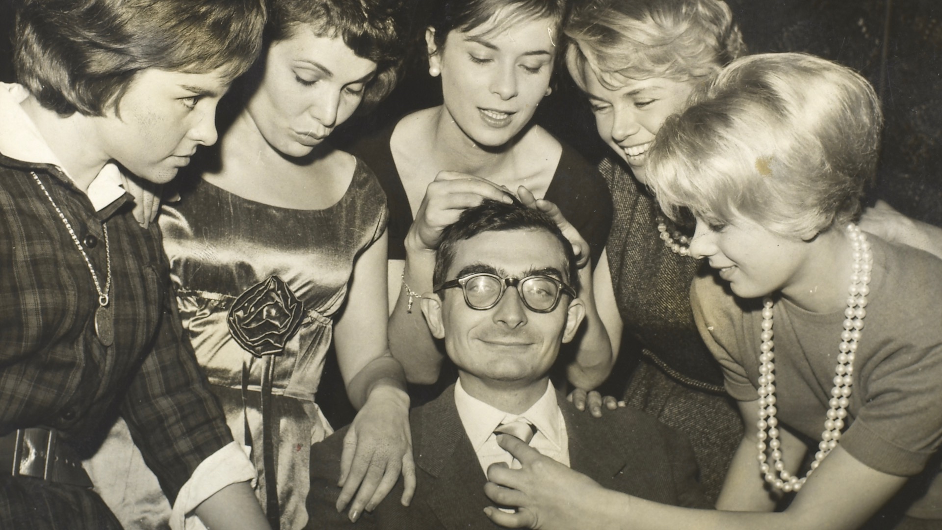 MUBI exibe mostra com oito suspenses do cineasta francês Claude Chabrol
