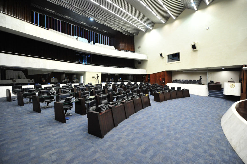 Deputados da Alep aprovam homenagem ao Instituto Paraná Pesquisas