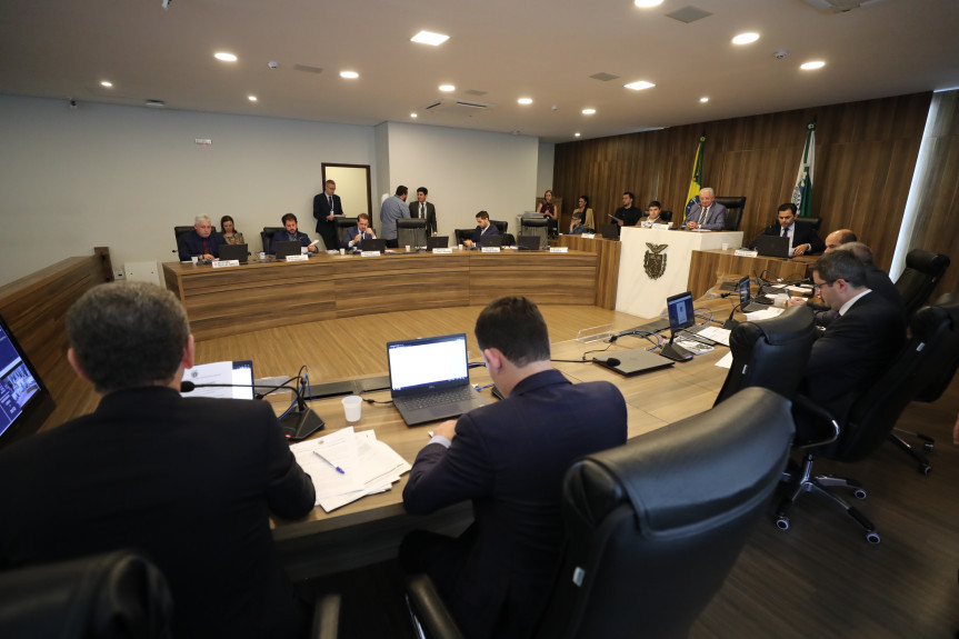 Apesar de esforço de manifestantes, Assembleia deve aprovar terceirização de hospitais