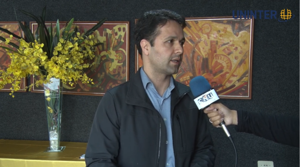 Colunista do Plural é vencedor de prêmio de jornalismo científico