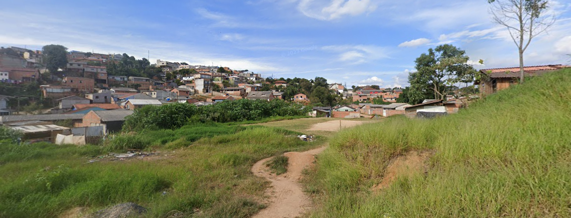 Justiça suspende despejo de 62 famílias em Almirante Tamandaré