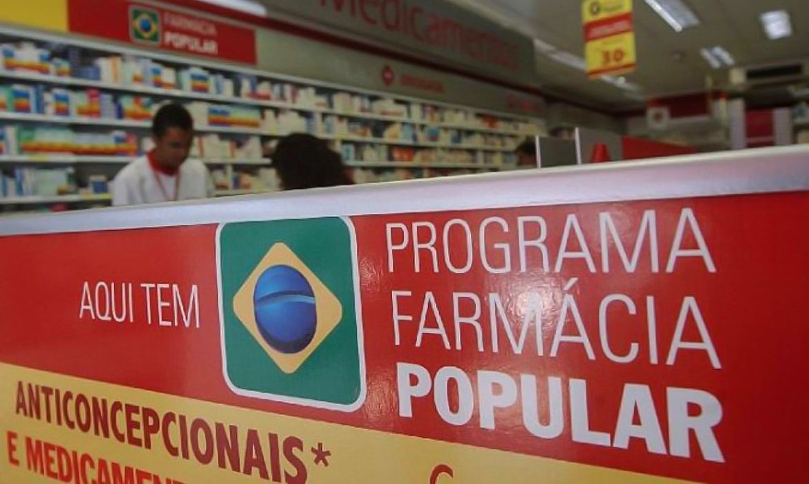 Farmácia Popular atende mais de 64 mil pessoas no Paraná