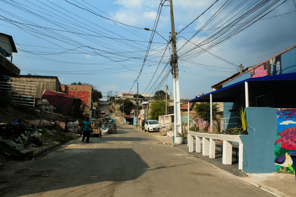 rua do bairro parolin