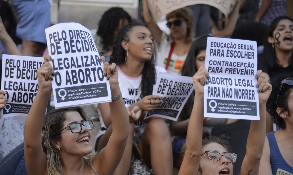 Curitiba terá ato em defesa do direito ao aborto
