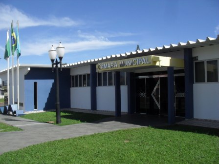 “Dinheiro e vale-gasolina em troca de votos”: Justiça cassa vereador de Goioerê