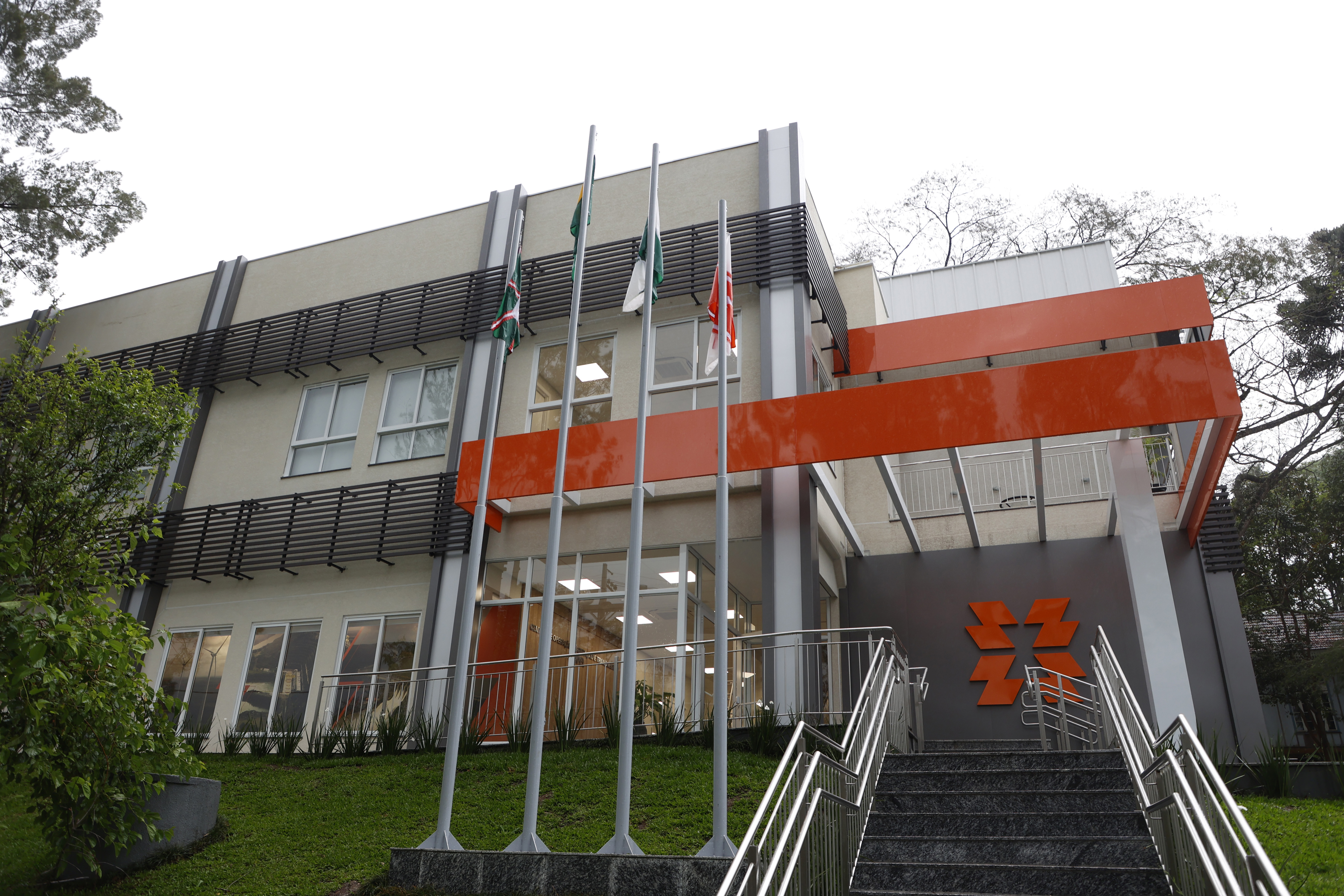 Funcionários que aderiram ao PDV da Copel descobrem que nem todos serão incluídos na primeira etapa