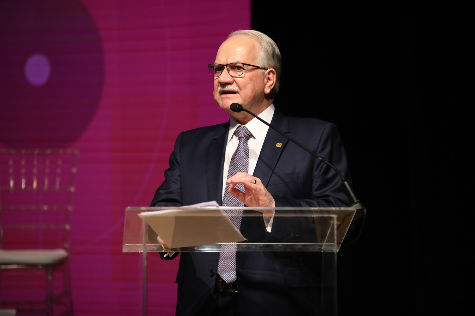 Em Curitiba, Fachin diz que democracia continua sendo questão “urgente” no Brasil