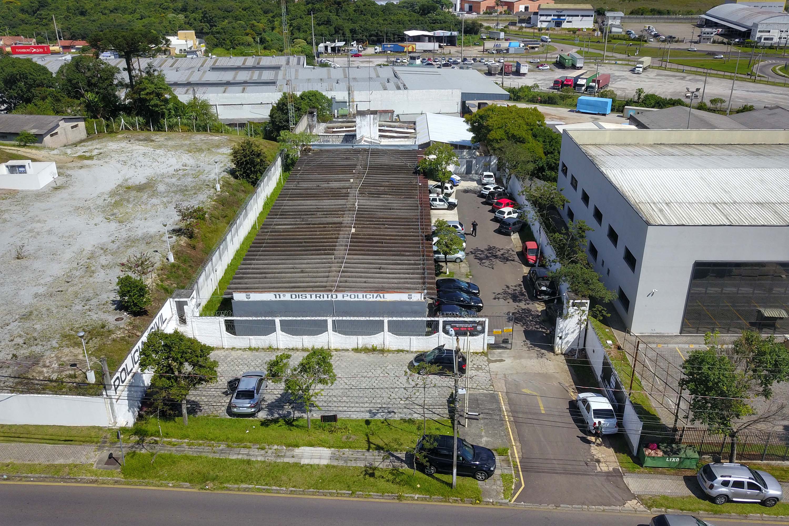 Paraná tem 28 mil vagas no sistema prisional, mas quantidade de presos passa de 35,5 mil