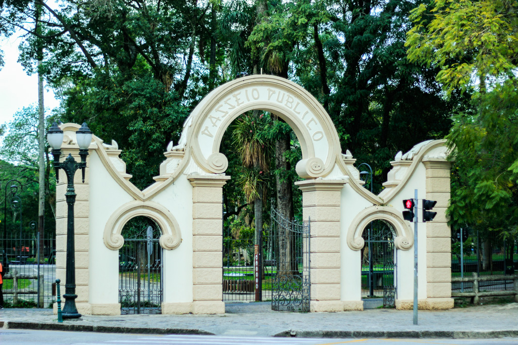 Centro Cívico é o bairro mais valorizado de Curitiba. Entenda o porquê