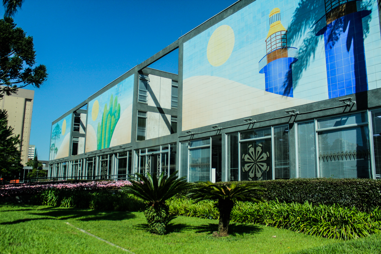 Carol Dartora e Zeca Dirceu mantêm pré-candidaturas em Curitiba