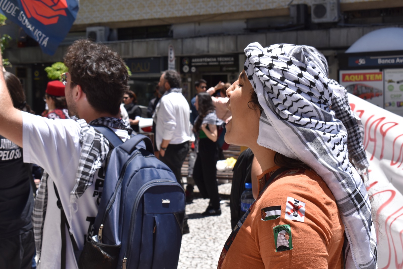 Em Curitiba, ato a favor da Palestina pede cessar fogo e mais protagonismo do governo Lula