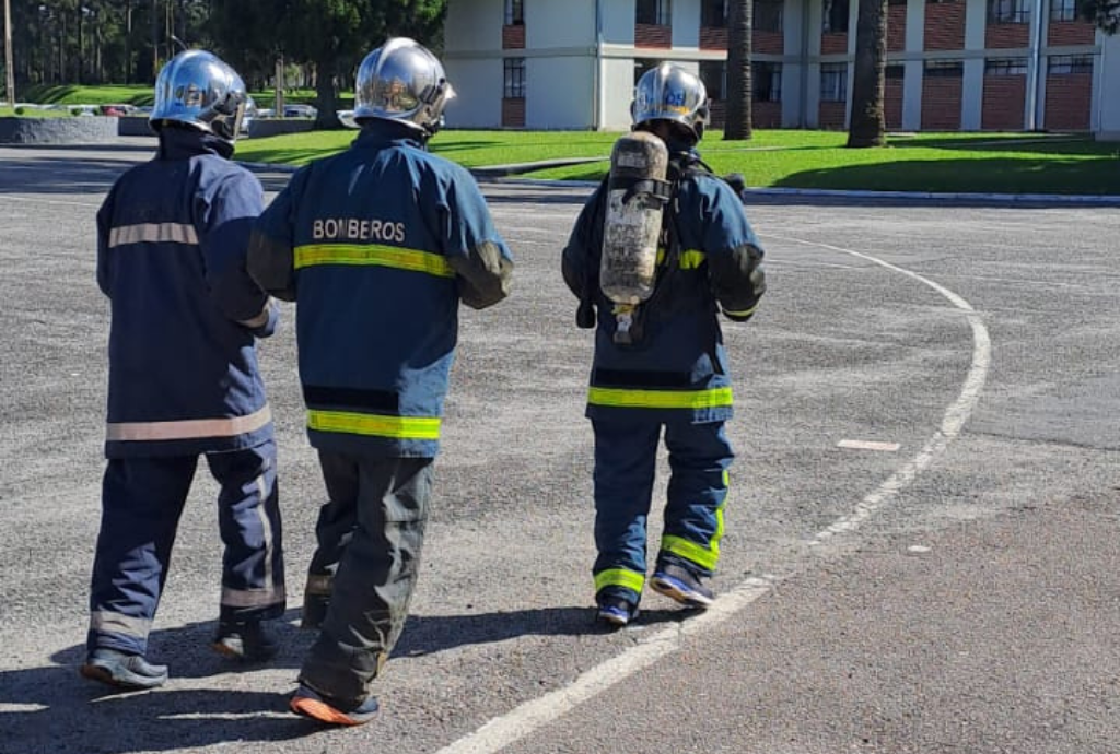 Concurso para PM e Bombeiros no Paraná terá exigência de ensino superior