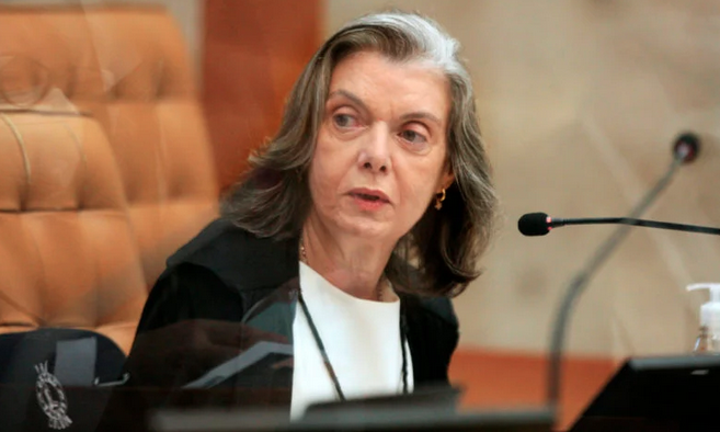 Cármen Lúcia, do STF, dá liminar a favor do Plural contra a censura imposta no caso Traiano