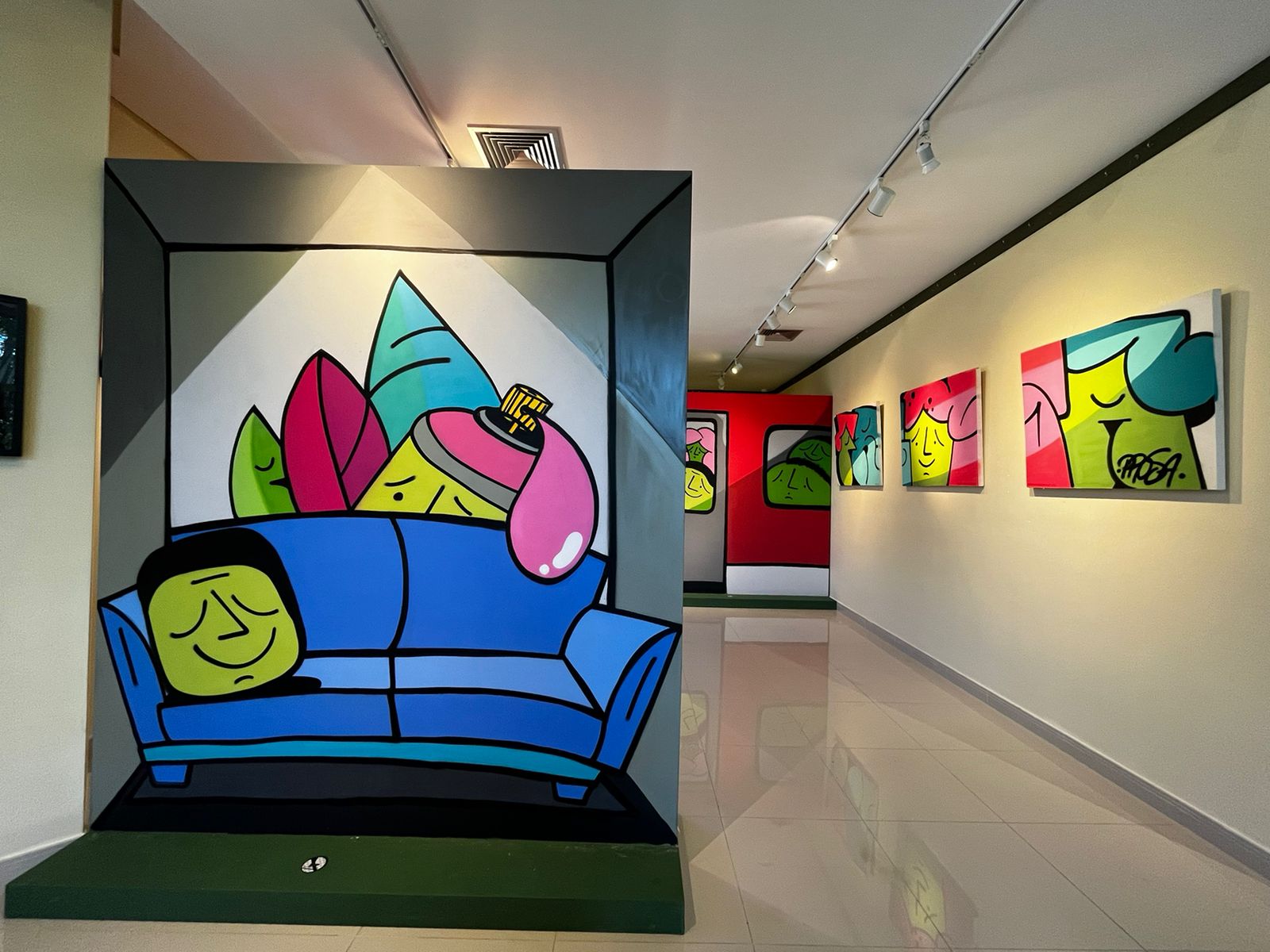 Das ruas para o museu: PROSA abre primeira individual em Curitiba