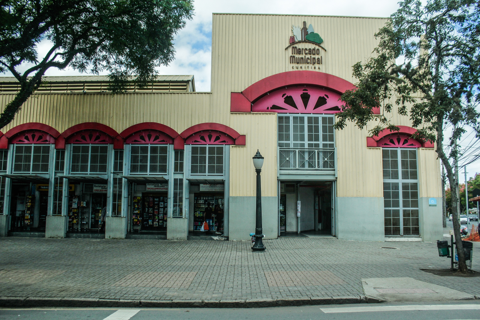 Mercado Municipal funcionará em horário especial na Páscoa