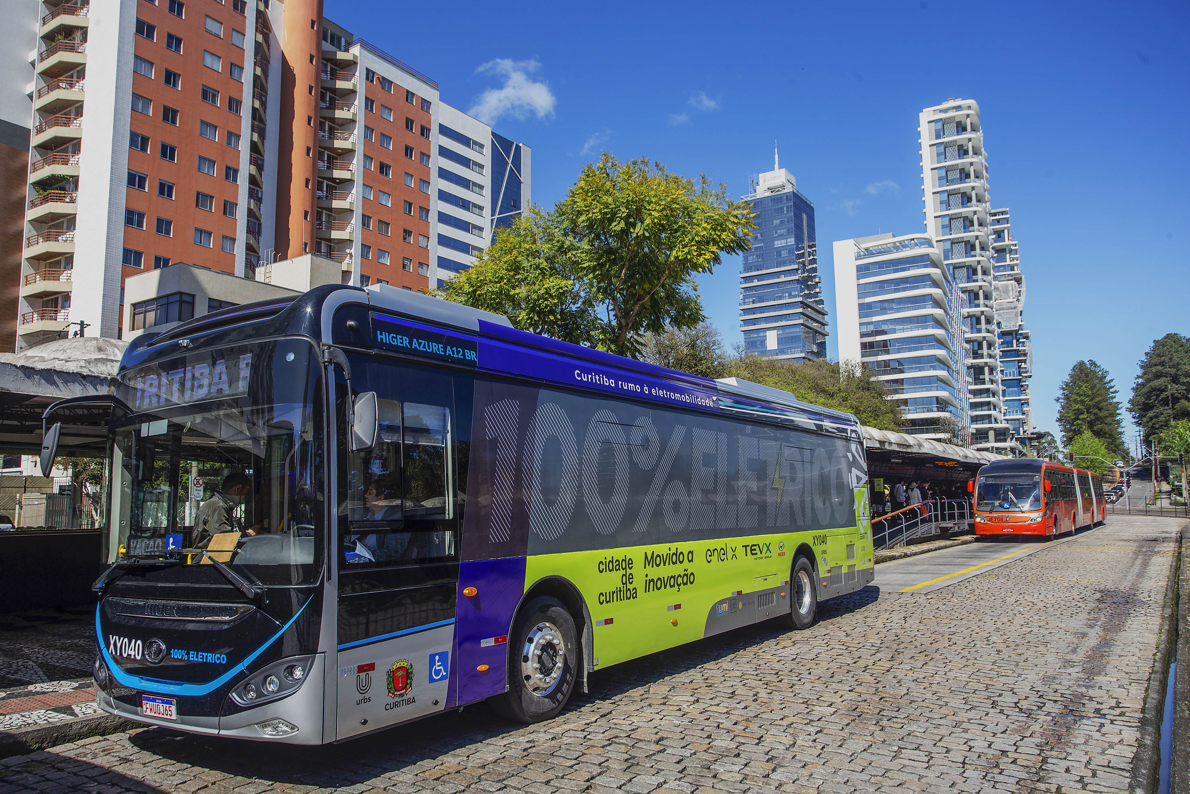 URBS prorroga por dois anos edital de testes de ônibus elétricos