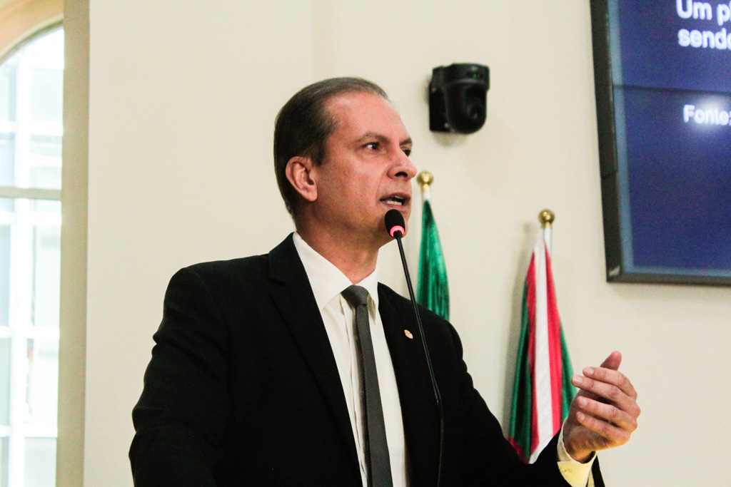 Relator pedirá cassação de Maria Leticia por “carteirada” contra PMs