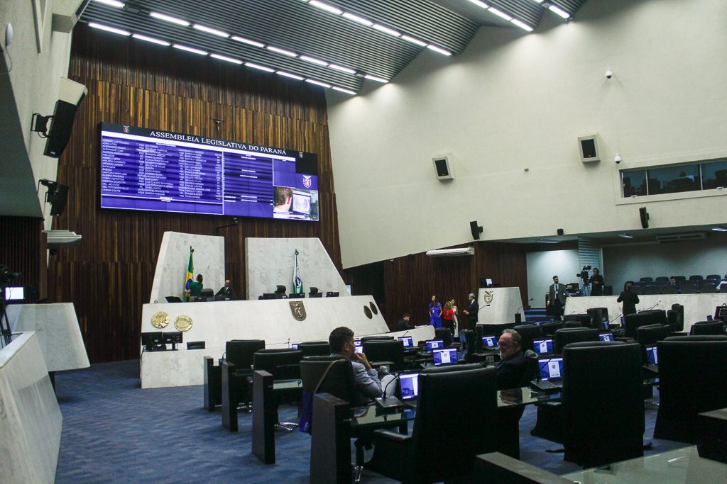 De olho nas eleições, deputados mudam dias de sessões na Alep