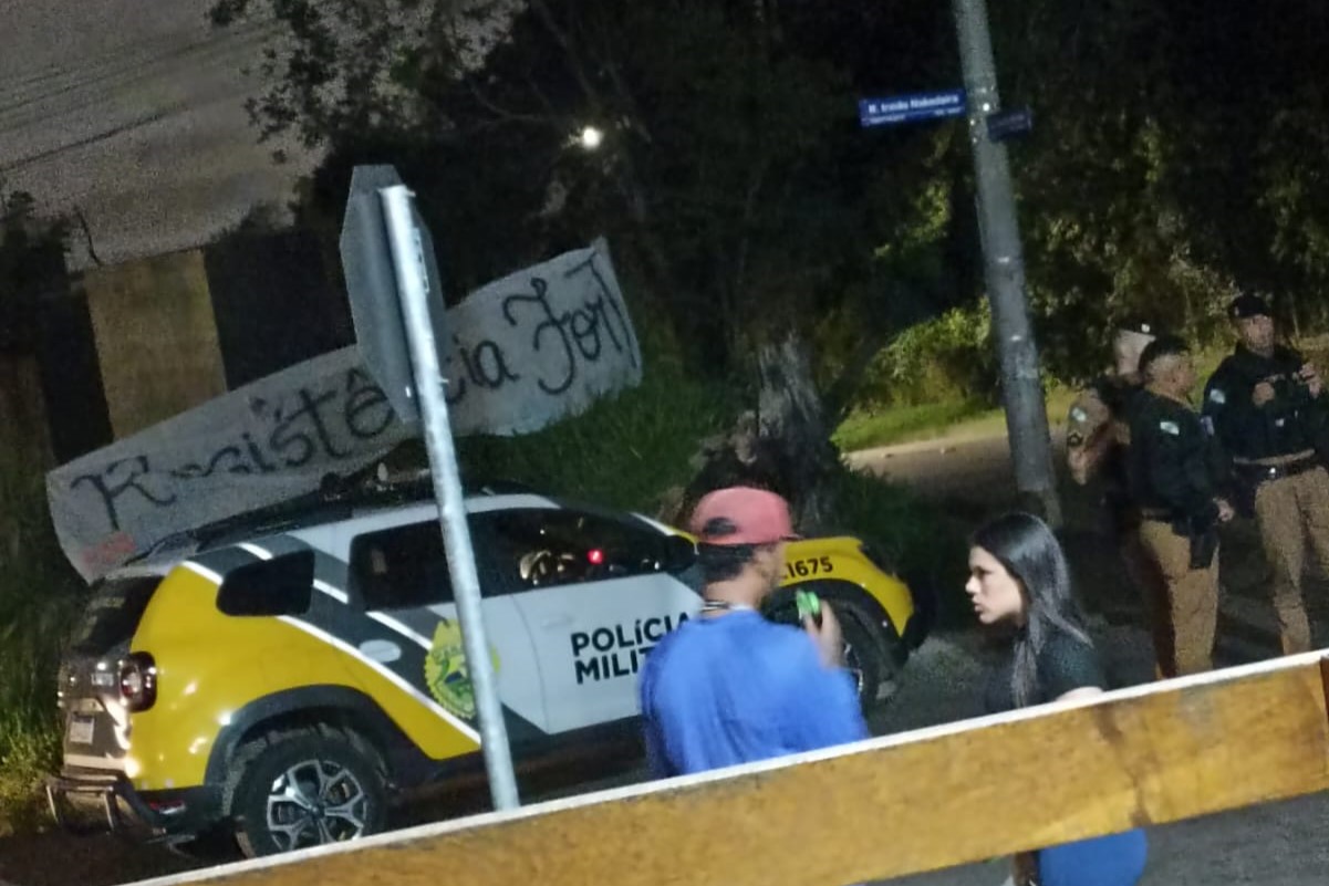 Ocupação “Resistência Forte” faz protesto contra despejo