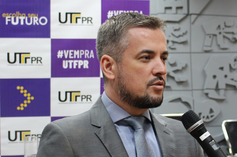 Everton Lozano vence eleição na UTFPR com 45,22% dos votos