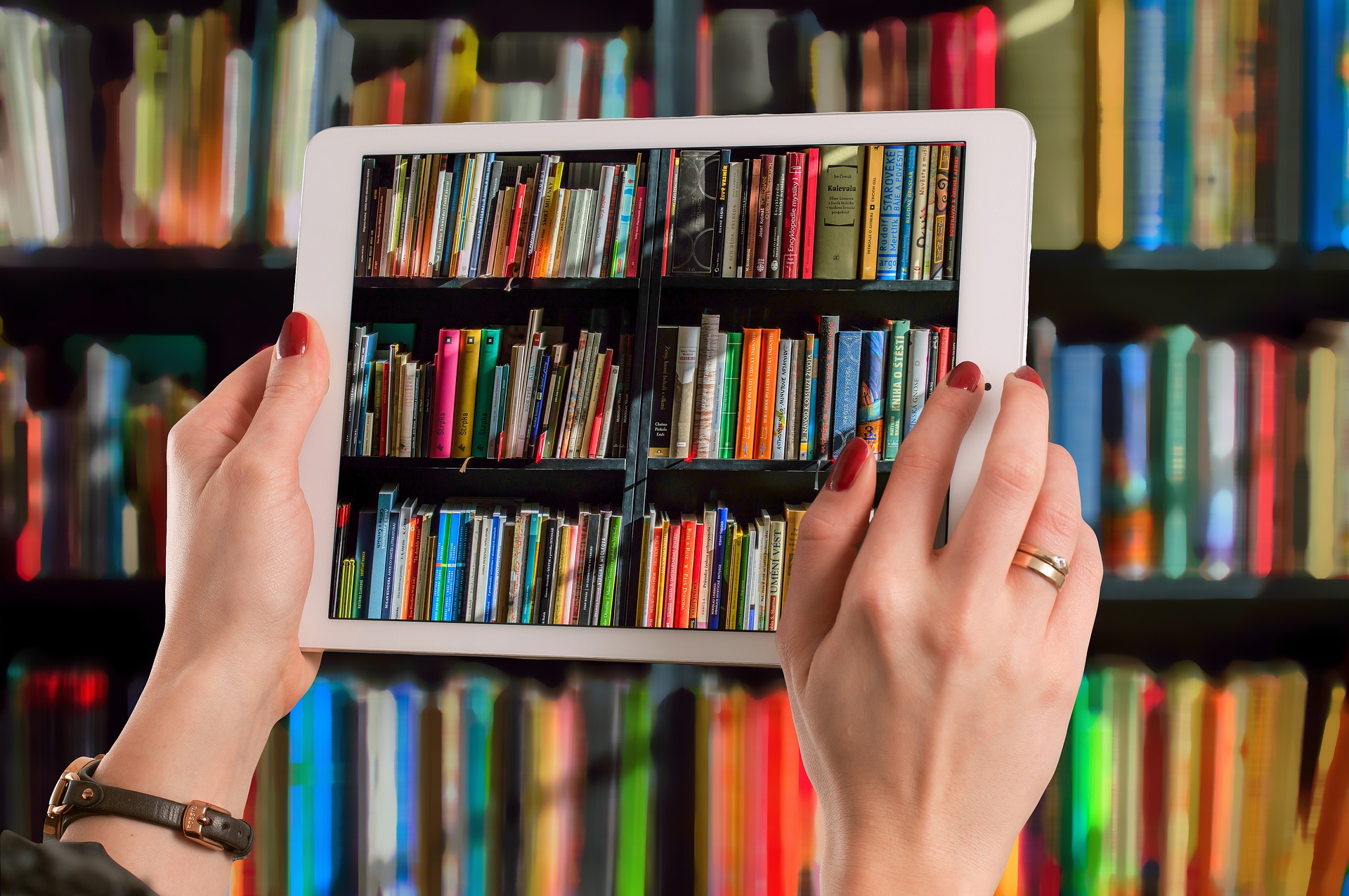 Curitiba gasta R$ 4,5 mi em plataforma de leitura