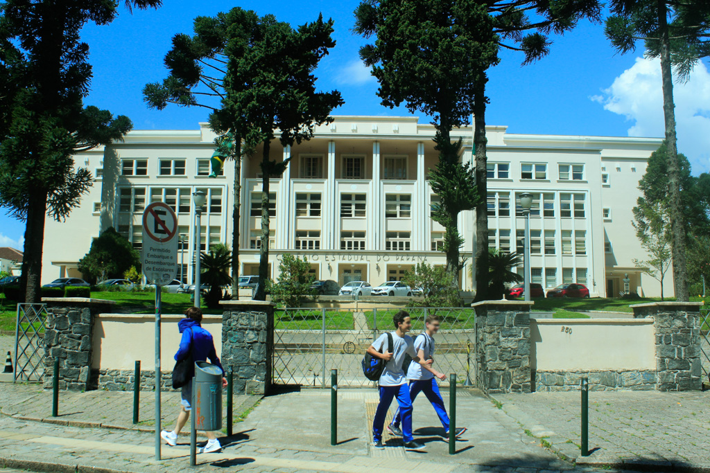 Escolas estaduais têm até 09 de agosto para inscrever projetos na rede clubes de ciência