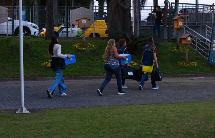 Eleições em Curitiba: 176 urnas são substituídas e cerca de 110 crimes eleitorais