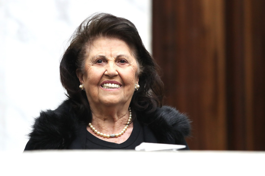 Flora Madalosso, do restaurante Madalosso, recebe título de cidadã honorária do Paraná