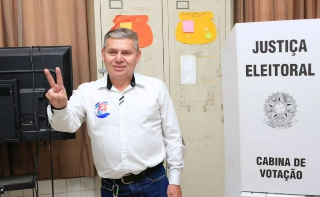Daniel Lovato vence eleição em Almirante Tamandaré com 60,89% dos votos
