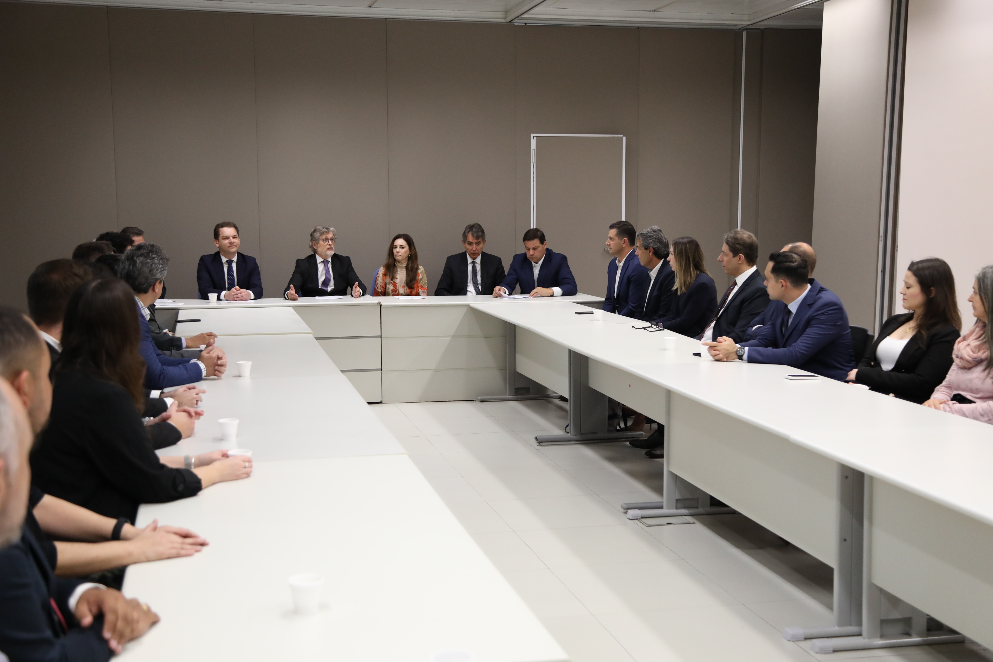 Caminhos do Paraná terá que executar obras de R$ 421,4 mi após acordo na JFPR