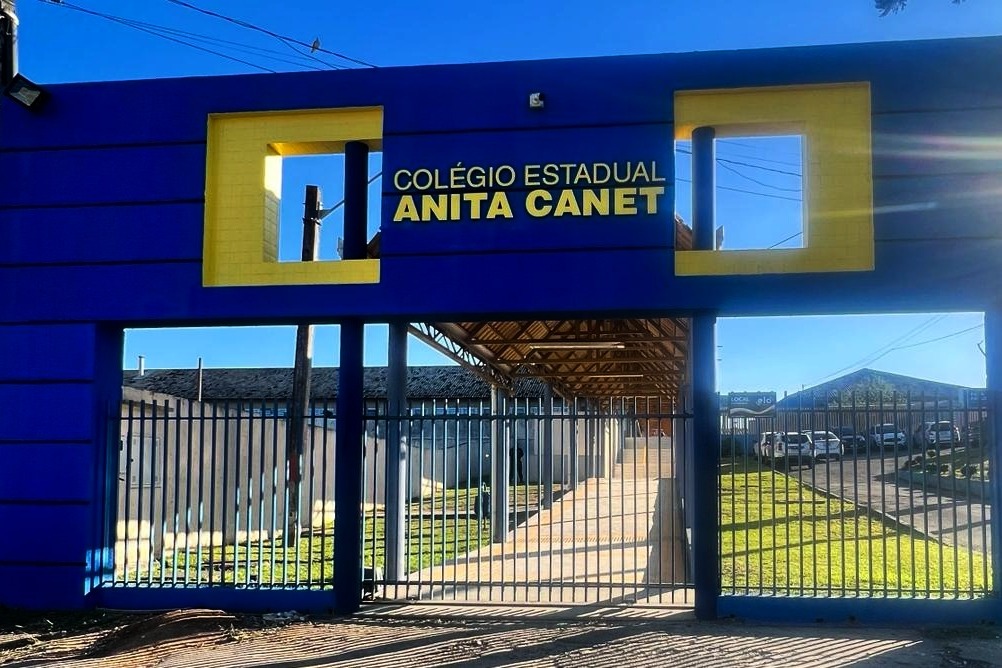 Empresa que administra escola terceirizada recebeu R$ 6 milhões sem prestar contas, diz deputada