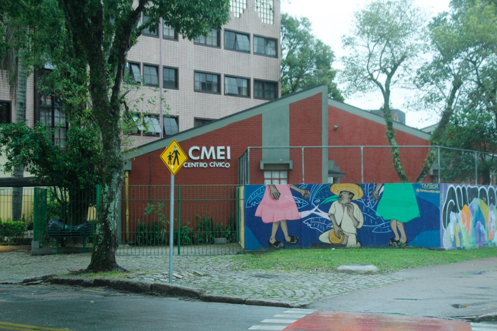 Prefeitura desapropria terrenos para construção de CMEIs
