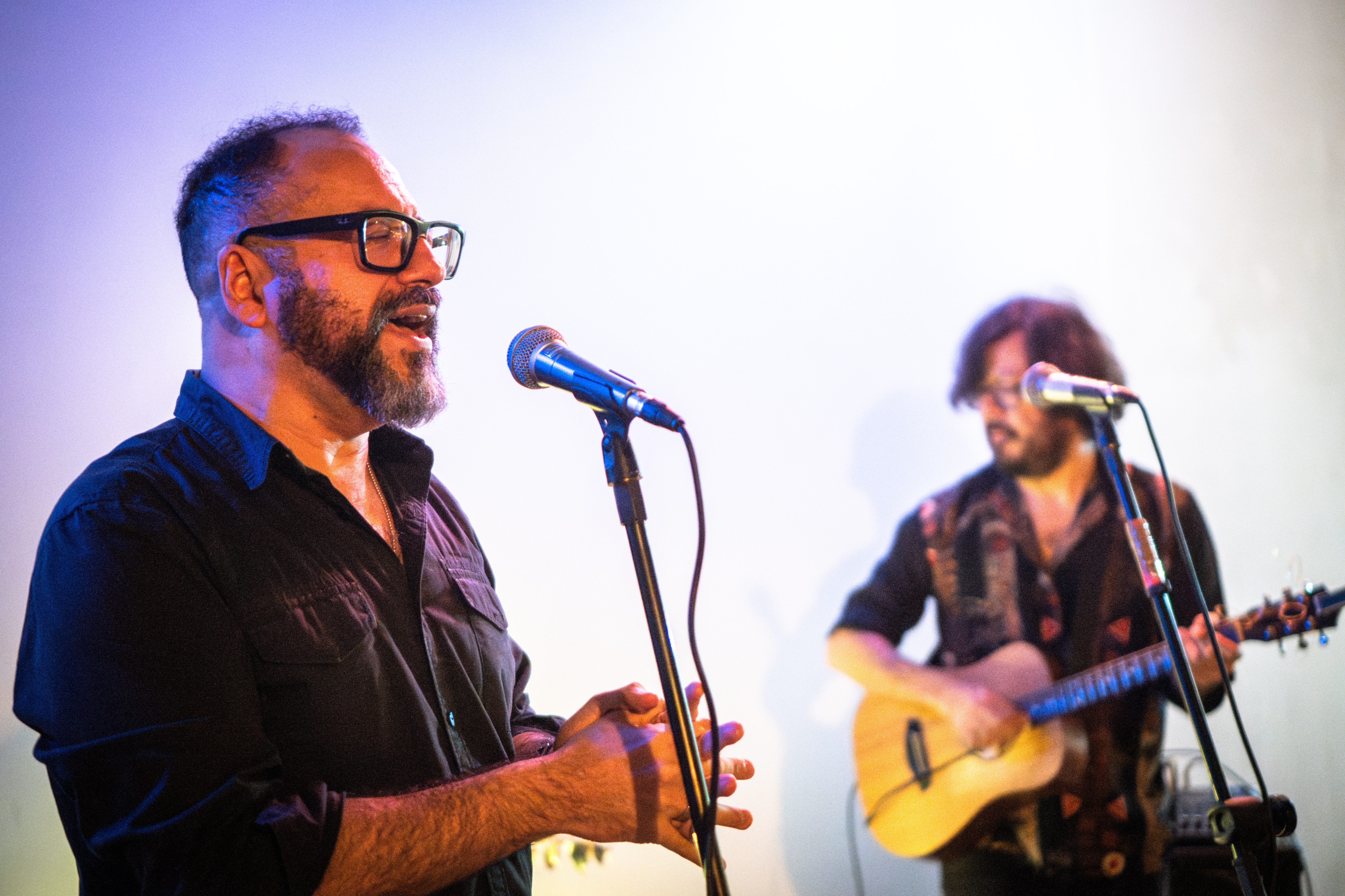 Banda curitibana Terminal Guadalupe lança música “Vá Ser Feliz”