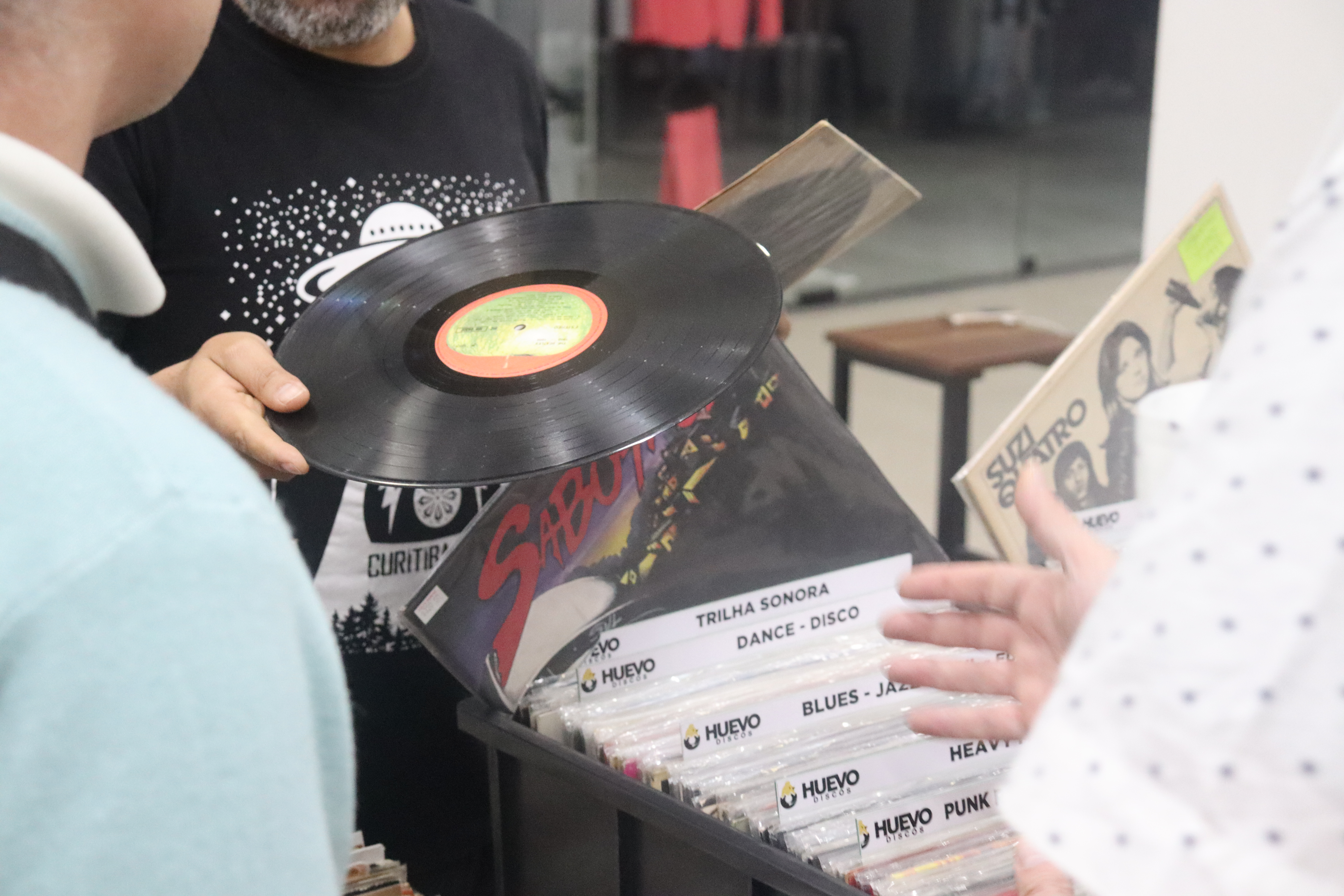 Curitiba Vinil terá 30 mil discos à venda e entrada gratuita