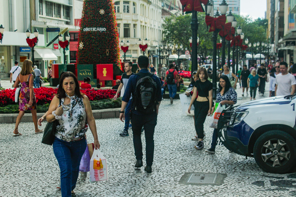 Como se planejar para comprar os presentes de Natal