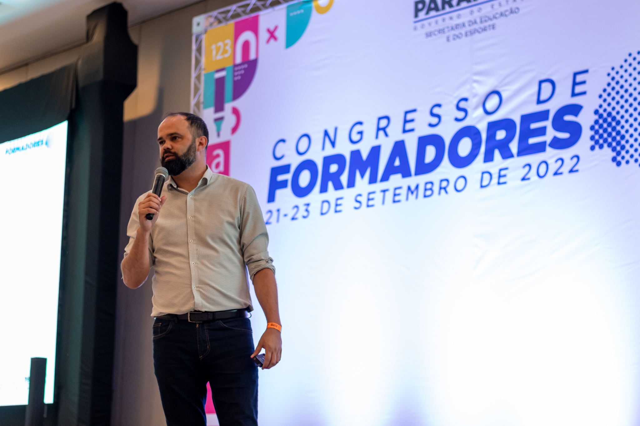 Secretário de Educação fala em "continuidade" do trabalho de Renato Feder