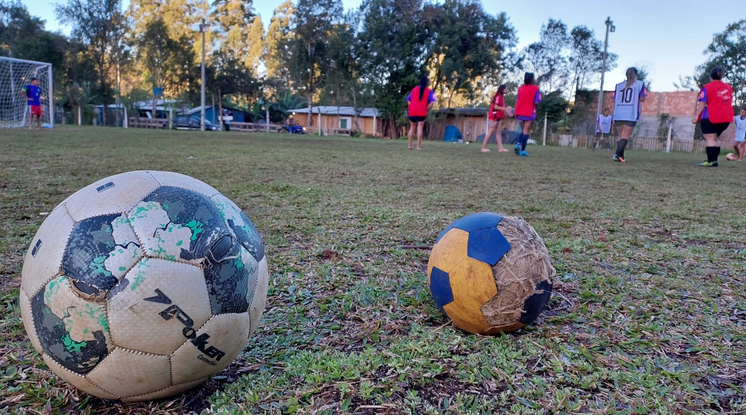 A mulherada de Curitiba está pronta para a Taça das Favelas