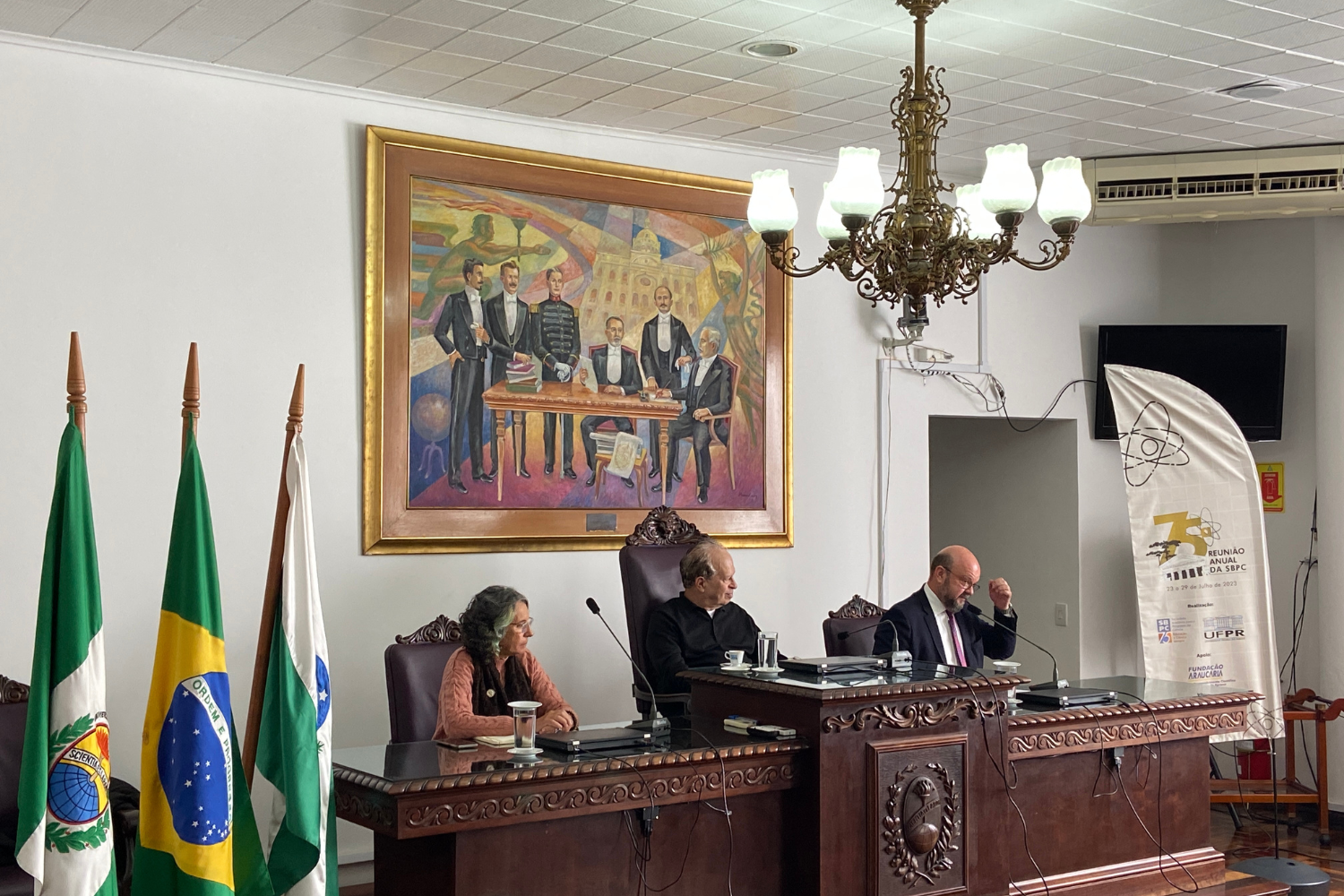 Entidades pedem criação do Dia Nacional de Defesa da Democracia