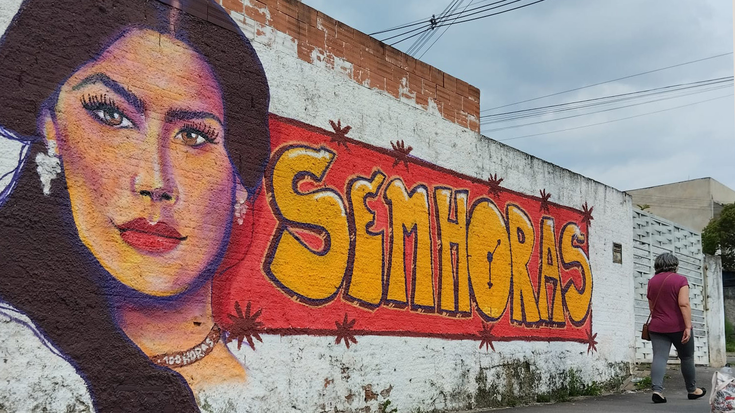 "Através das Cores" leva grafitti para a Catamare
