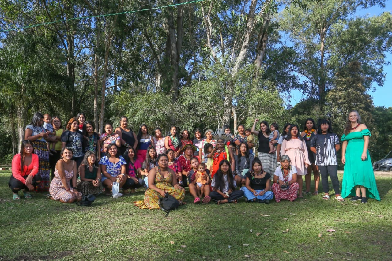 Encontro discute protagonismo das mulheres indígenas em aldeias Guarani