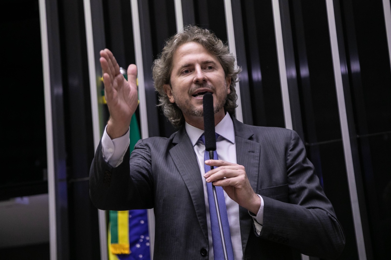 ‘PL da Conja’ proíbe mudança de domicílio eleitoral de deputados