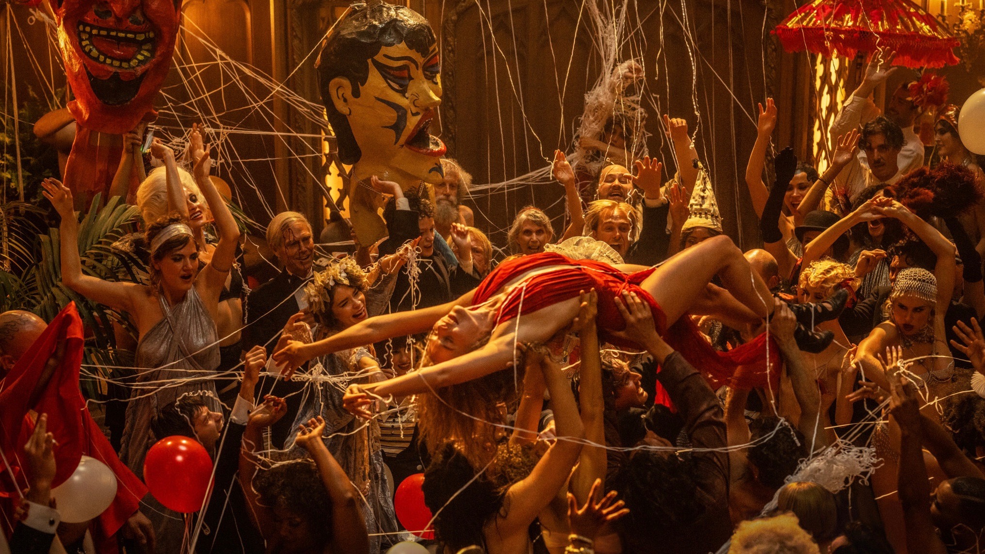 “Babilônia” se move num turbilhão de vulgaridades e mau gosto