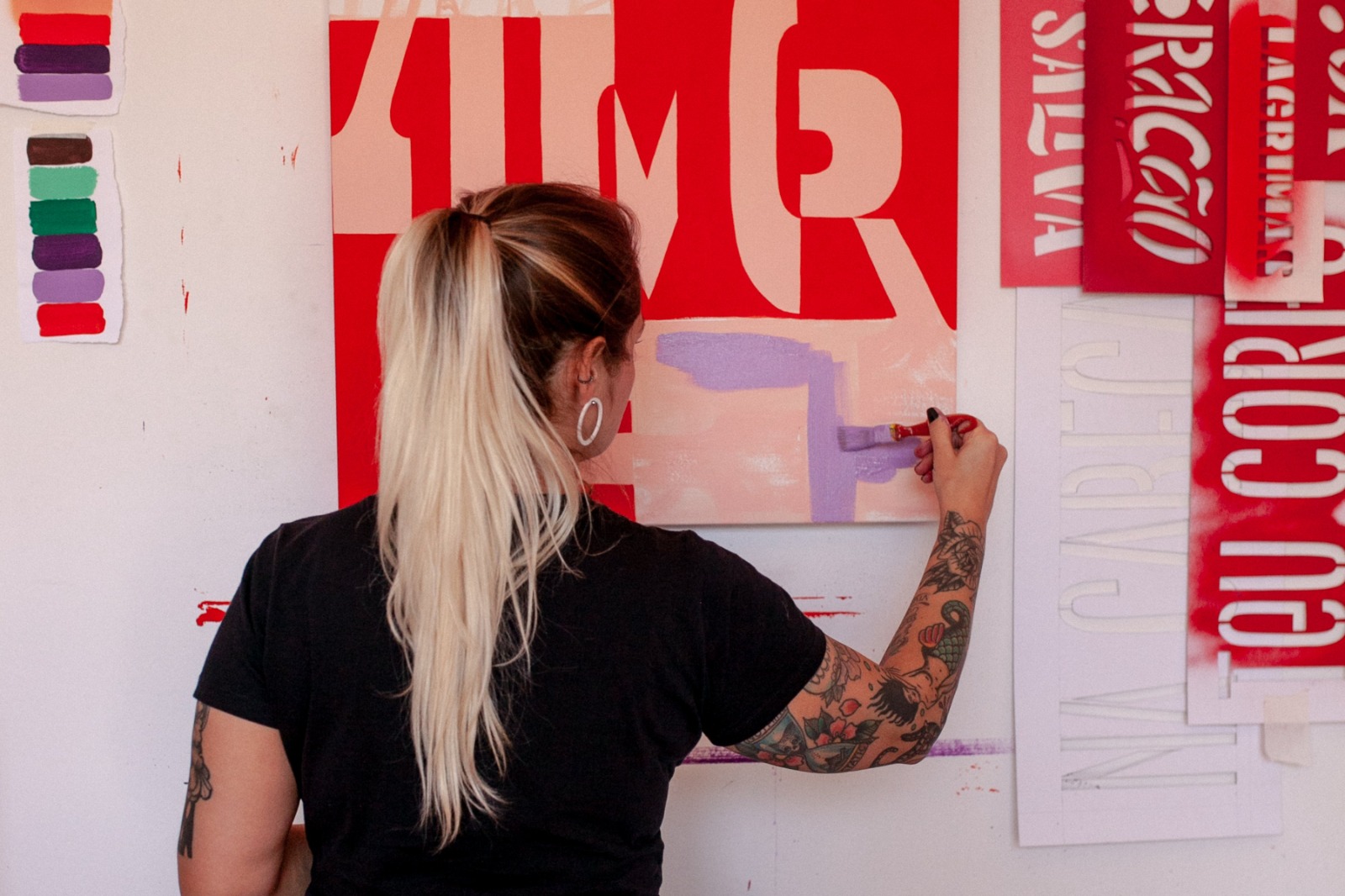 Artista curitibana Cris Pagnoncelli abre sua 1ª exposição individual