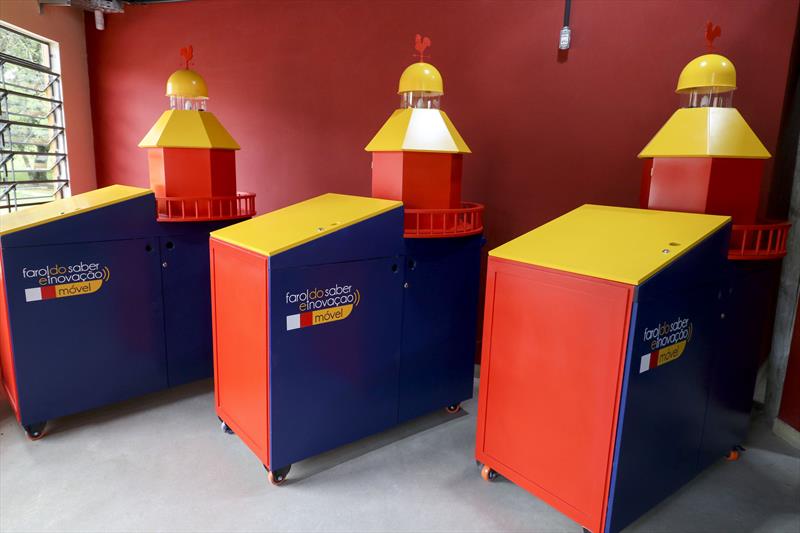 Greca gastou R$ 32 mi com mini faróis em escolas e CMEIs