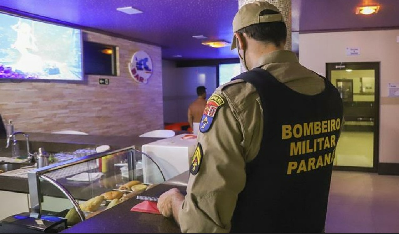 Câmara muda Lei do Sossego e restaurantes podem ter som ambiente sem risco de multa