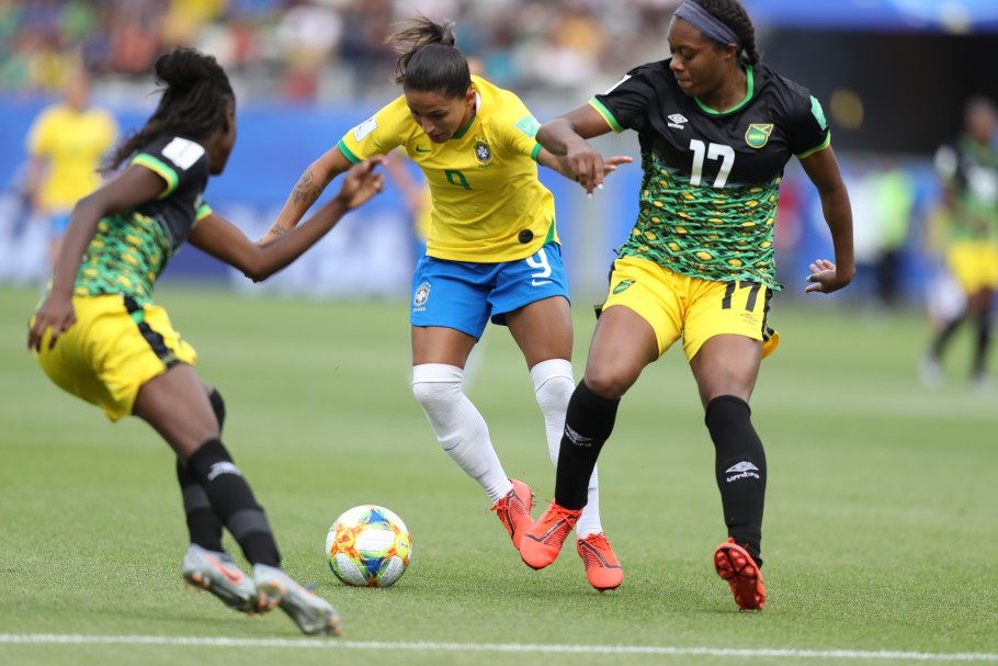 Diferente da Copa masculina, Sesp descumpre decreto e mantém horário em jogo da Seleção