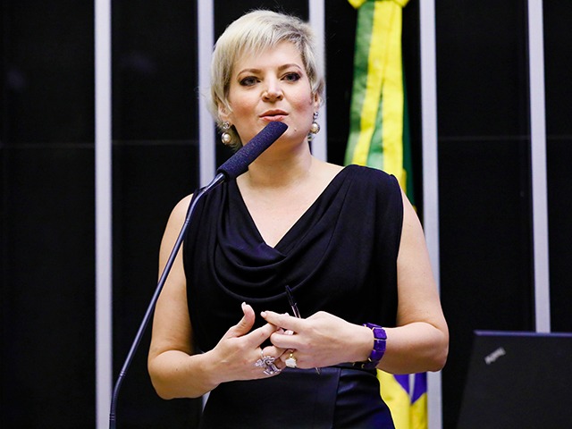 Ex-deputada Joice Hasselmann é acusada de assédio moral e rachadinha