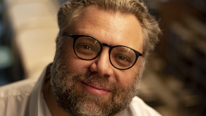 Na poesia, "há sempre uma negociação entre a razão e os afetos", diz Leprevost